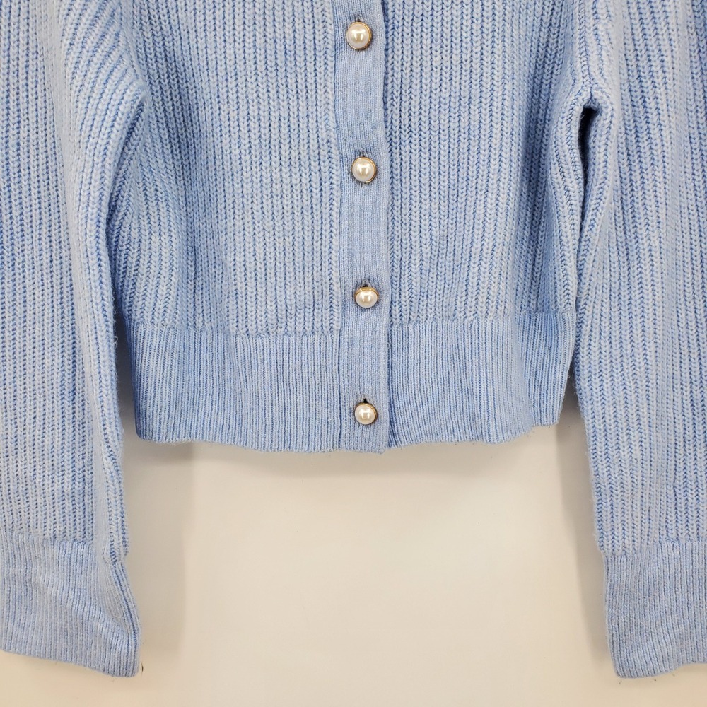 Abercrombie & Fitch Blue Pearl Button Cropped Knit Cardigan S Coquette Preppy - Picture 11 of 11